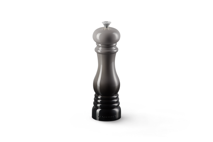 Le Creuset 21cm Flint Pepper Mill with adjustable ceramic grinder, durable ABS plastic – available at Keans Claremorris.