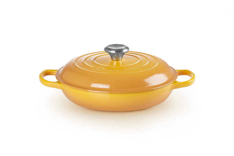 Le Creuset 26cm Nectar shallow cast iron casserole, enamelled, oven-safe, heat-resistant knob, Keans Claremorris.