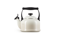Le Creuset Traditional 2L Meringue Kettle, durable enamel finish, perfect for boiling water – available at Keans Claremorris.