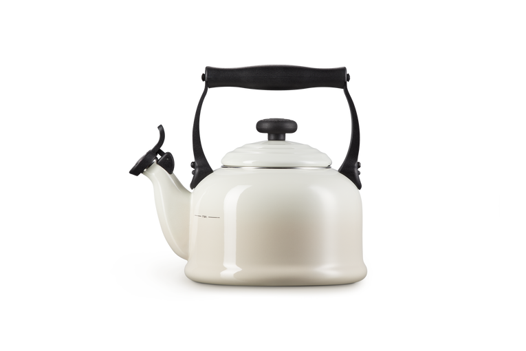 Le Creuset Traditional 2L Meringue Kettle, durable enamel finish, perfect for boiling water – available at Keans Claremorris.