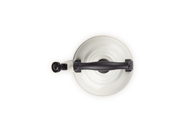 Le Creuset Traditional 2L Kettle in Meringue - Durable Cast Iron, Classic Design | Keans Claremorris