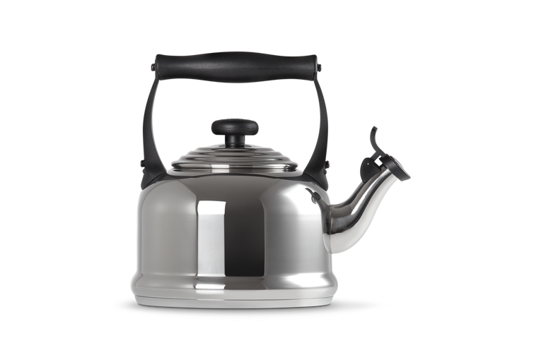 Le Creuset Traditional 2L Stainless Steel Kettle - Durable, Stylish, Keans Claremorris