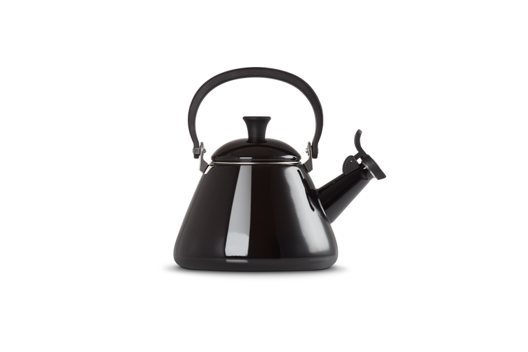 Le Creuset Kone Kettle 1.6L Black enamel kettle, durable stovetop tea kettle – available at Keans Claremorris