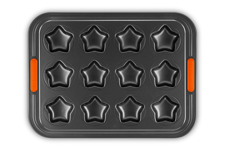 Le Creuset 12 cup star-shaped non-stick baking tray with heat-resistant silicone grips, 40x30 cm – Keans Claremorris