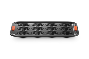 Le Creuset 12 Cup Star Tray Satin Black