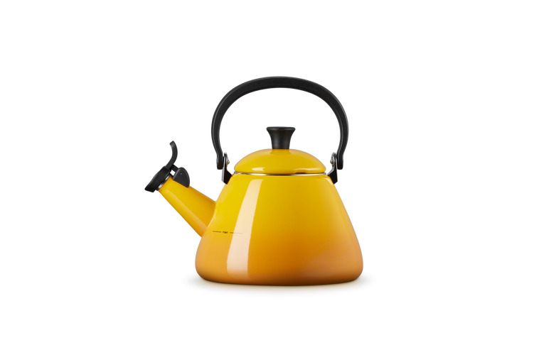 Le Creuset Kone Kettle 1.6L Nectar, durable enamel finish, ergonomic handle – available at Keans Claremorris.