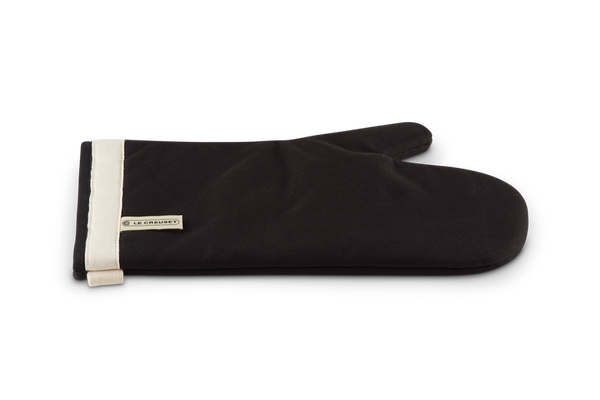 Le Creuset 14'' Oven Mitt Black Keans Claremorris