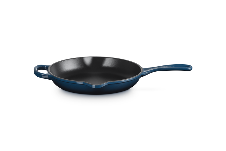 Le Creuset 23cm Signature Round Skillet Nuit Keans Claremorris