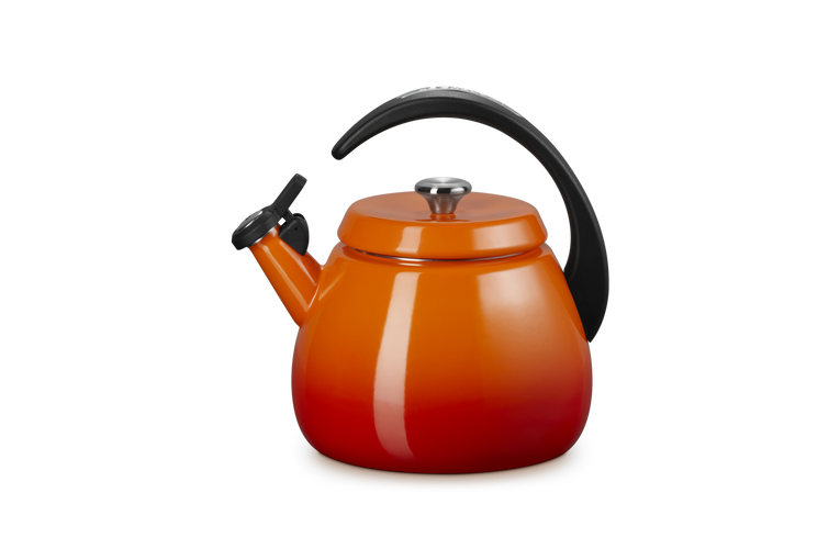 Le Creuset Cloche Kettle 2.1L Volcanic Keans Claremorris
