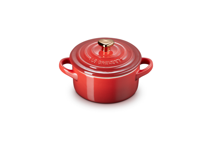 Le Creuset Heart Mini Round Casserole 250ml Cerise, stoneware, scratch-resistant, oven & dishwasher safe – Keans Claremorris