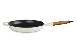 Le Creuset Signature Cast Iron Frying Pan 28cm Meringue  Keans Claremorris