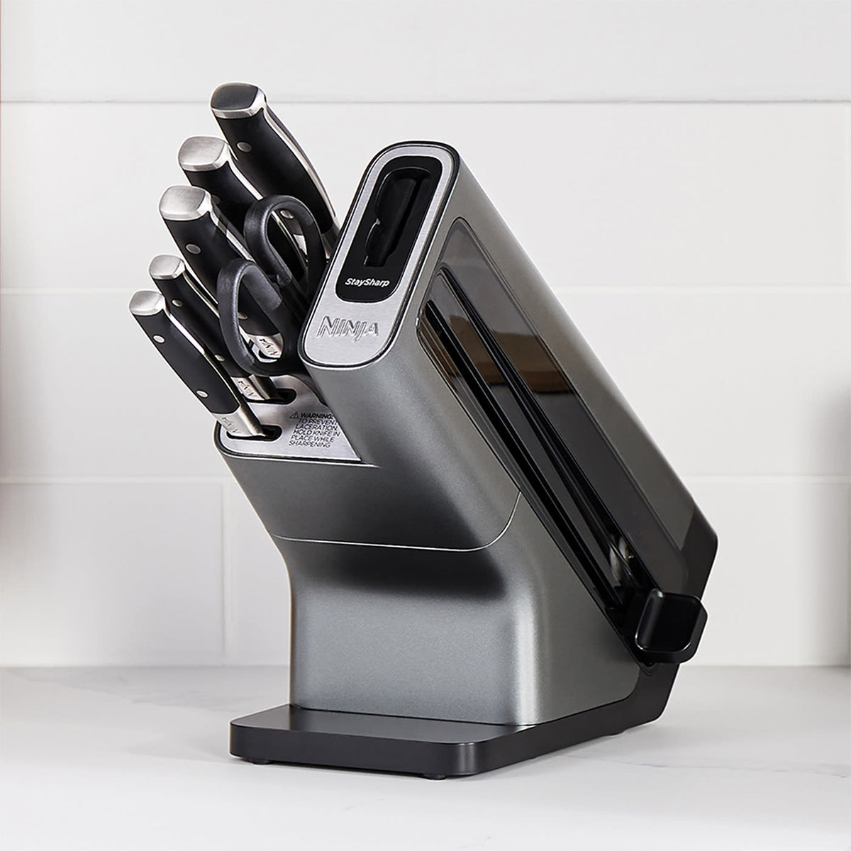 Ninja Foodi StaySharp 6-piece knife set with integrated sharpener, German stainless steel blades, ergonomic handles – Kean’s