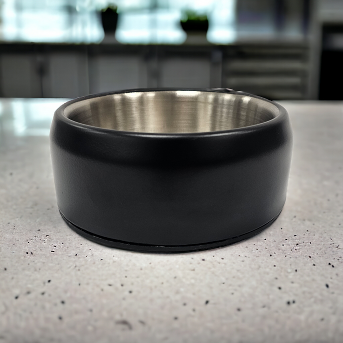Insulated black modern pet bowl 1890ml, double-walled stainless steel with silicone base by Keans Claremorris