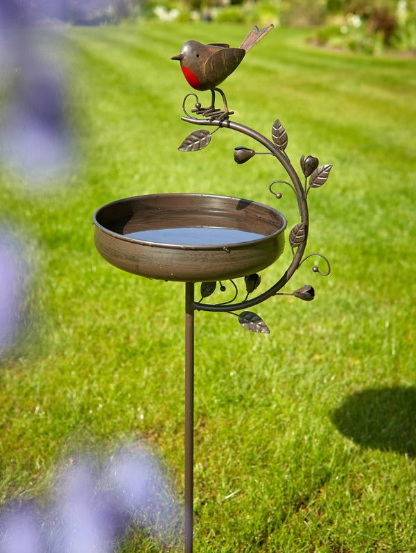 Robin Redbreast - Robin and Leaf  Bird Bath Keans Claremorris
