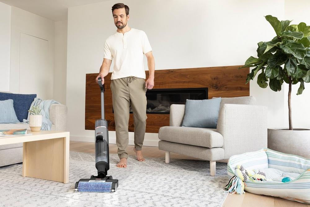 Shark WD210UK Hydro Cordless Vacuum in Charcoal Grey, lightweight and powerful cleaning - available at Keans Claremorris