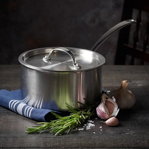 Stellar Eclipse 18cm 2L saucepan, durable cookware for versatile cooking - Keans Claremorris