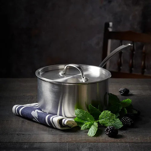 Stellar Eclipse 20cm 2.5L saucepan, durable cookware for versatile cooking – available at Keans Claremorris.