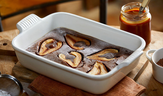 Le Creuset Stoneware Heritage Rectangular Dish 19cm Meringue - Image 5