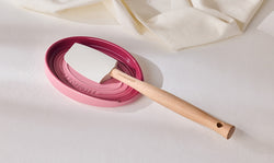 Le Creuset Oval Spoon Rest Rose Quartz