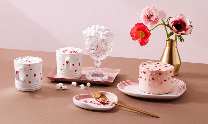 Le Creuset Set 2 Heart Detail Mugs White 350ml - Image 5