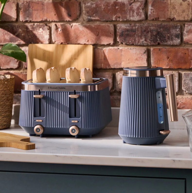 Russell Hobbs Bronte Kettle Navy | 26752 - Image 7
