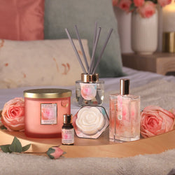 Fragrance Mini Candle Carousel Gift Set - With Love 
Heart & Home