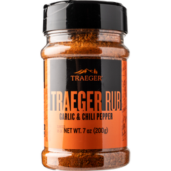 Traeger Garlic & Chili Pepper Rub 200g – bold BBQ seasoning for chicken, pork, beef, ribs. Available at Kean’s Claremorris.