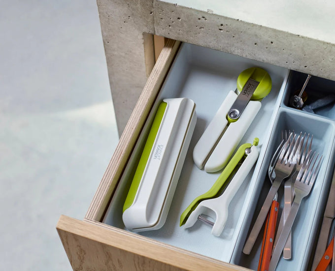 Joseph Joseph Halve It Food Slicing Tool - Image 4