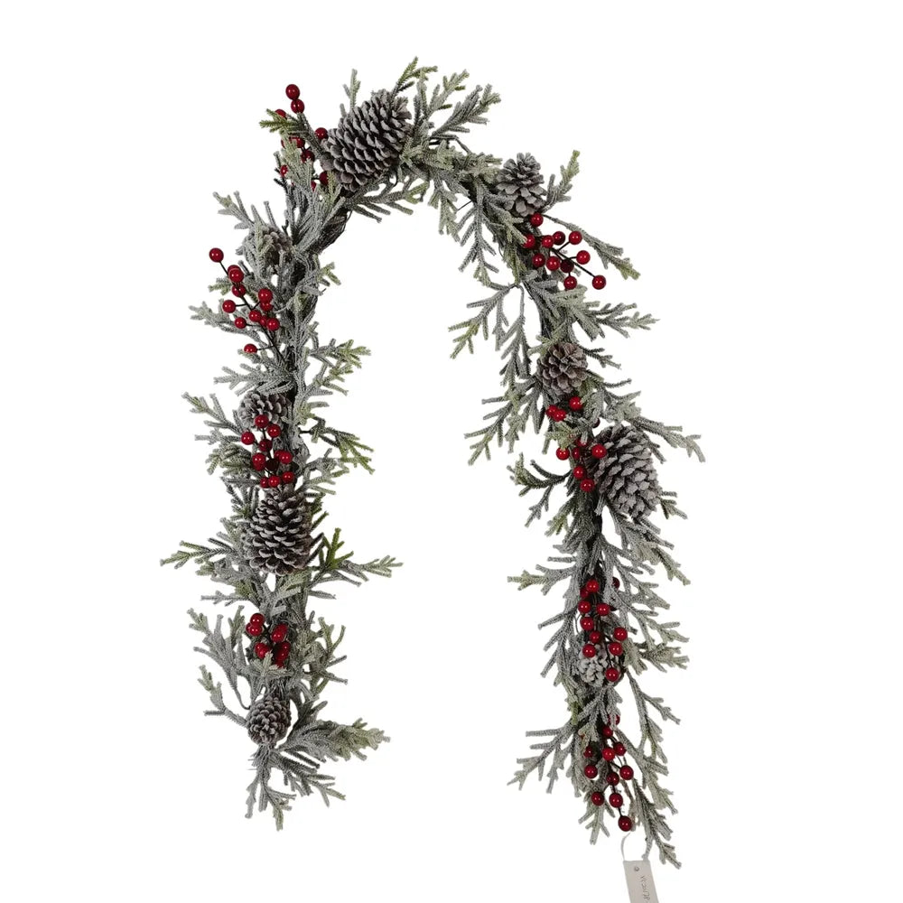Garland with Berries and Acorns 6ft 180cm - Image 1