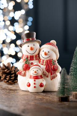 Aynsley Snowman Family Figurine