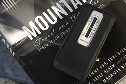 Philips Portable Pocket Radio 100 Series compact design, easy tuning, battery-powered - available at Keans Claremorris