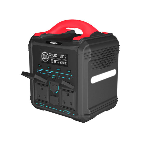 Energizer 550Wh Power Station with dual 700W AC, 100W USB-C PD, solar charging, and LED flashlight – available at Kean’s