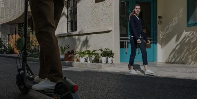 Segway Ninebot Electric Scooter F2 D II Black 55km Range - Image 5
