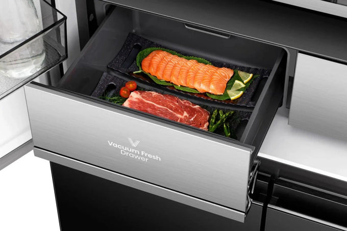 Hisense 4-Door Fridge Freezer 91.1cm Black Glass Ice & Water | RQ768N4GBE - Image 6