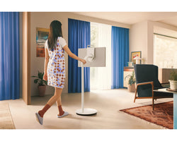 Samsung 27" The Movingstyle QHD Portable AI Smart TV| UE27LSM7FAXXXU