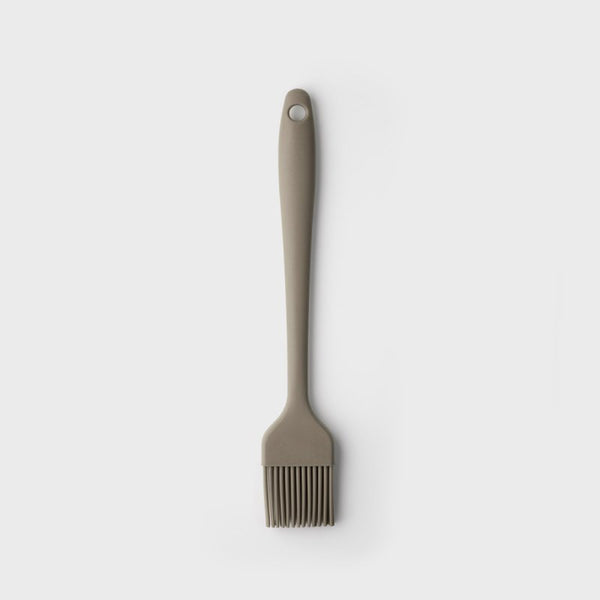 Grey 20cm silicone pastry brush, heat-resistant, non-stick bristles, soft grip, dishwasher safe – Keans Claremorris