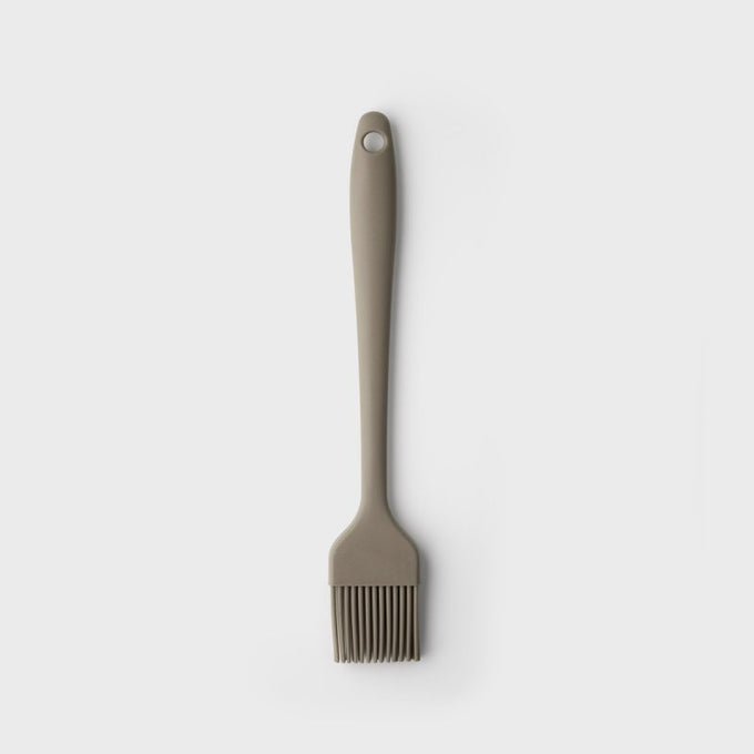 Grey 20cm silicone pastry brush, heat-resistant, non-stick bristles, soft grip, dishwasher safe – Keans Claremorris