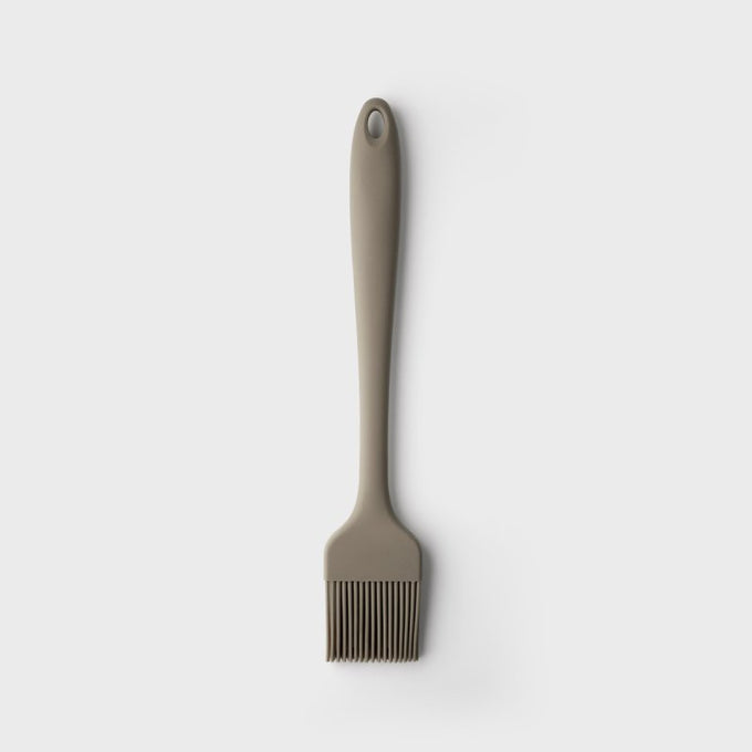 Large grey silicone pasty brush with steel core, heat resistant to 260°C, non-scratch, BPA free, dishwasher safe – Keans