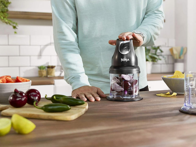Ninja Express Chop Mini Chopper and Blender| NJ1002UKBK - Image 2