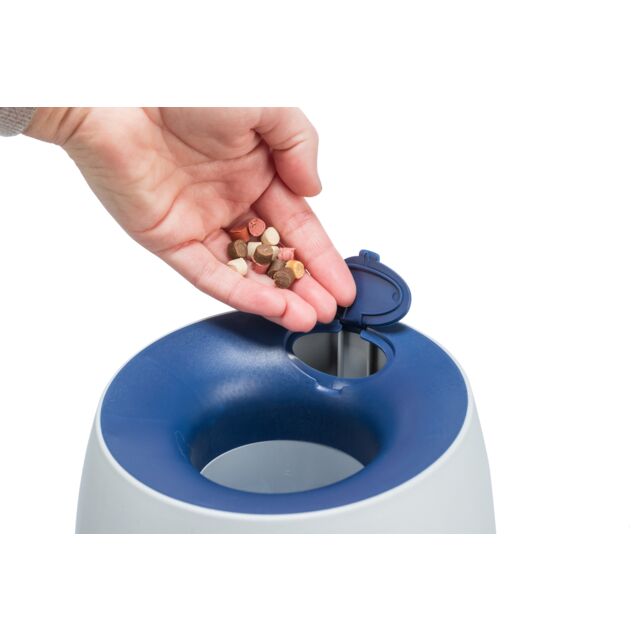 Treat Strategy Dispenser with dog activity ball - Image 5