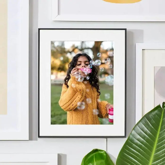 Aura UKA110-MBLK Walden 15" Black Wifi Digital Picture Frame, sleek design, available at Keans Claremorris.