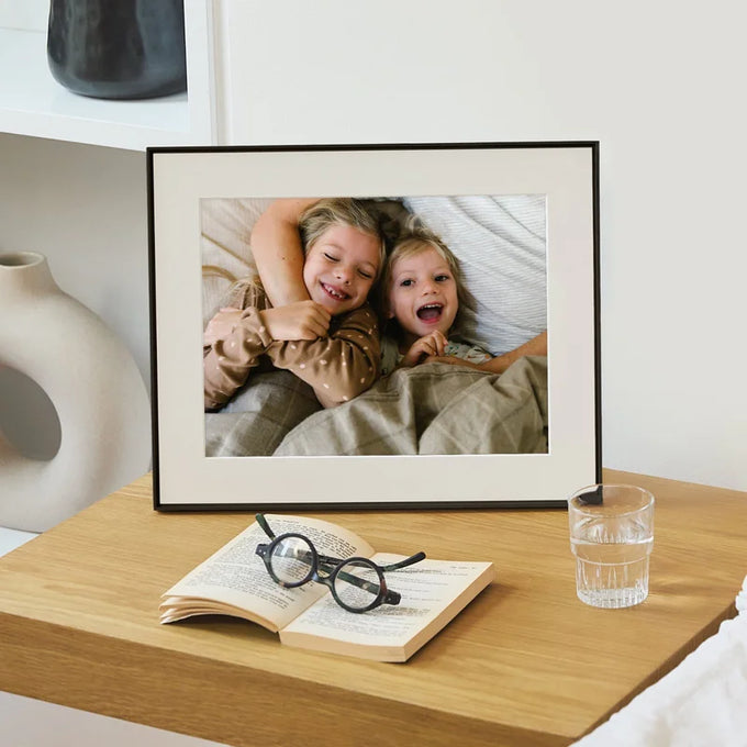 Aura Walden Digital Photo Frame 15'' Matt Black - Image 2