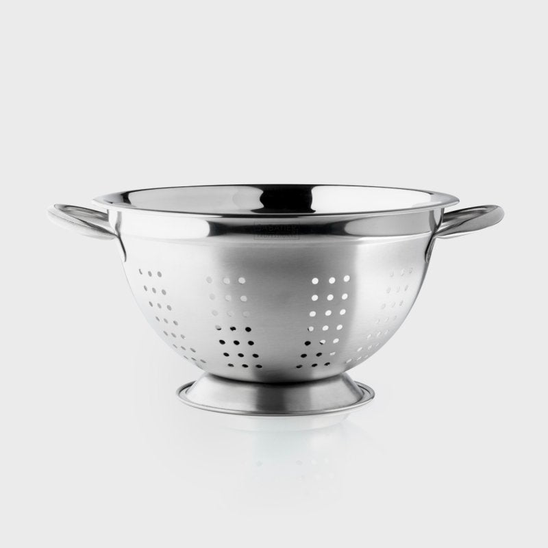 Sabatier Professional 26cm stainless steel colander with deep design and fast-draining holes, dishwasher safe – Keans