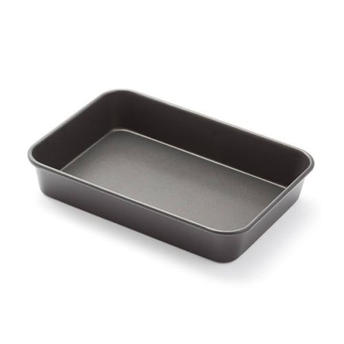 Stellar Eclipse 34x24x6cm roasting tray, durable non-stick surface, perfect for oven cooking – Keans Claremorris
