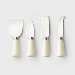 4 Piece Ceramic Cheese Set - Cream With Acacia Board Stag Print
