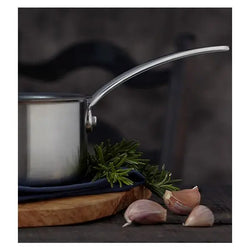 Stellar Eclipse 14cm 1L Non-Stick Milk Pan, durable cookware by Keans Claremorris, perfect for sauces and heating milk.