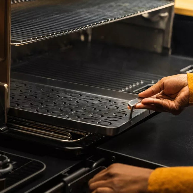 Traeger® Modfire Fish & Veggie S/S Grill - Image 4