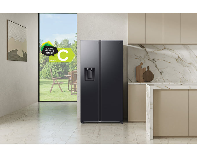 Samsung Plumbed Series 8 SBS American Fridge Freezer | Black - Image 4