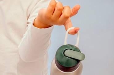 Mepal Flip-up Insulated Bottle Dino 350ml - Image 2