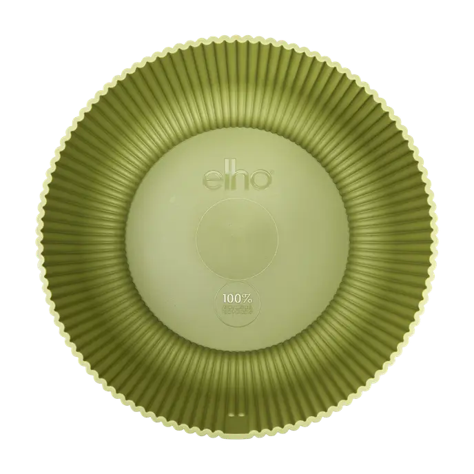 Top view of a 25cm fern green Vibes Fold Bowl with ribbed sides and smooth base showing the elho logo.